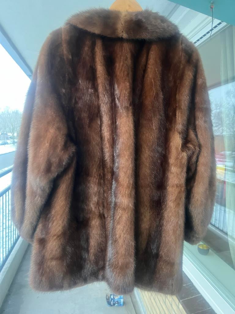 Vintage Mink/Nerts bontjas  - Maat XL - Bruin, Kleding | Dames, Jassen | Winter, Ophalen of Verzenden, Zo goed als nieuw, Maat 46/48 (XL) of groter