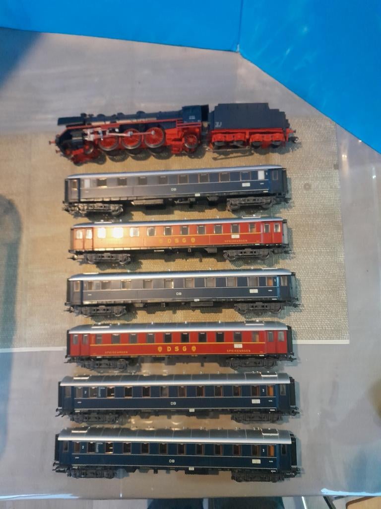 Marklin BR03 digitaal hoogvermogen incl. 6 rijtuigen, Wisselstroom, Treinset, Ophalen of Verzenden, Zo goed als nieuw