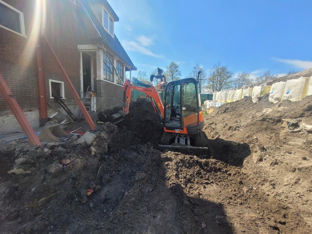 Minikraan huren rupsdumper  knijper auto materiaal afvoeren, Tuinonderhoud of Snoeiwerk