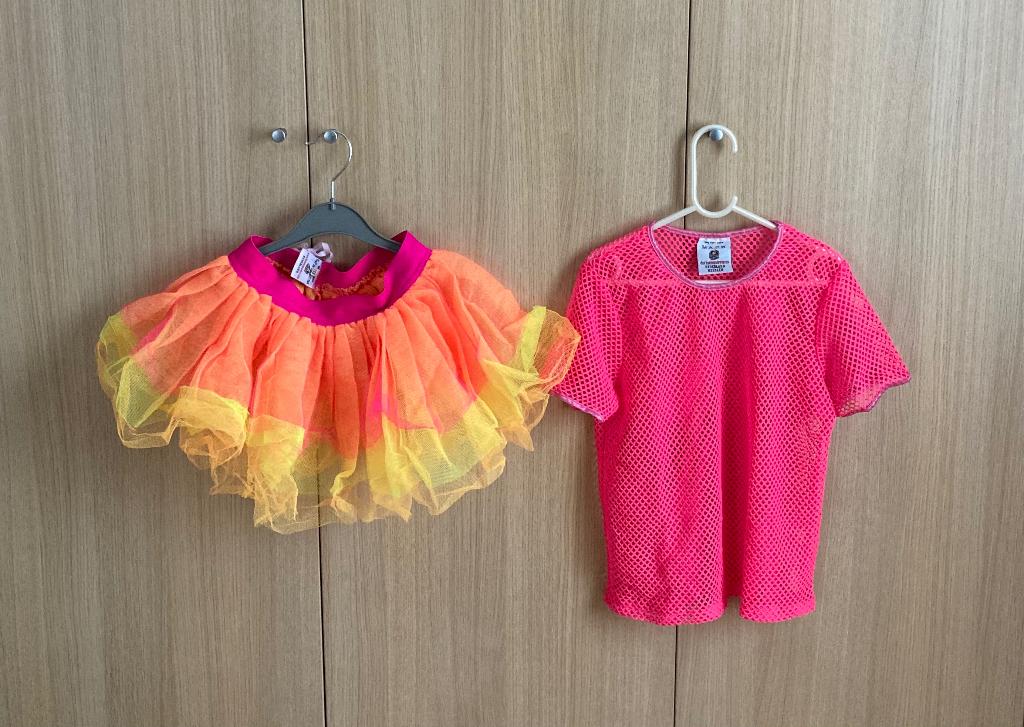 Carnaval petticoat + gaten t-shirt maat 152, Ophalen, Zo goed als nieuw, 146 t/m 152, Jongen of Meisje