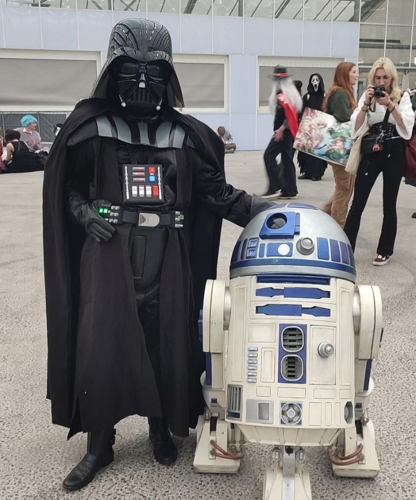 Darth Vader cosplay kostuum (±160–168cm) + Black Series Helm, Verzamelen, Star Wars, Gebruikt, Overige typen, Ophalen