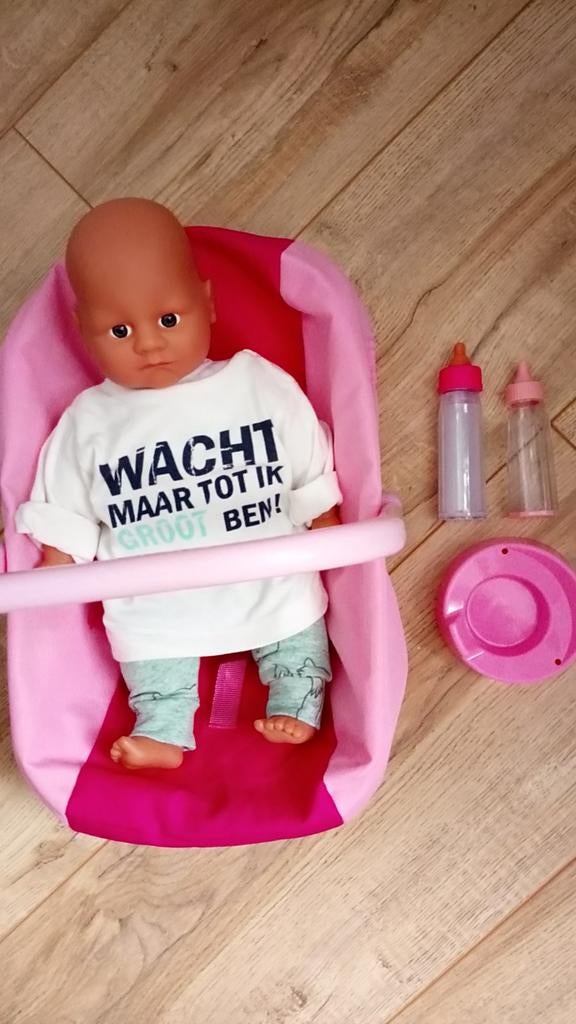 Maxi cosi met pop incl 2 flesjes, en potje, Ophalen of Verzenden, Babypop