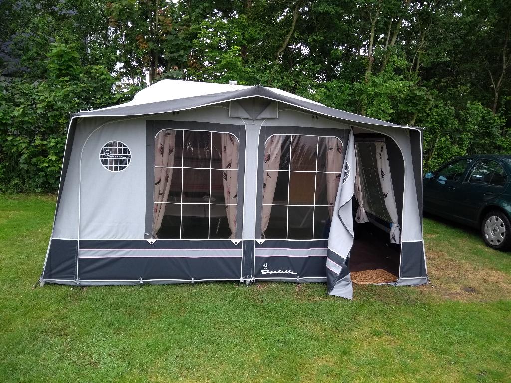 Sterckeman caravan, Standaardzit, Sterckeman, 75 kg, Tot en met 3