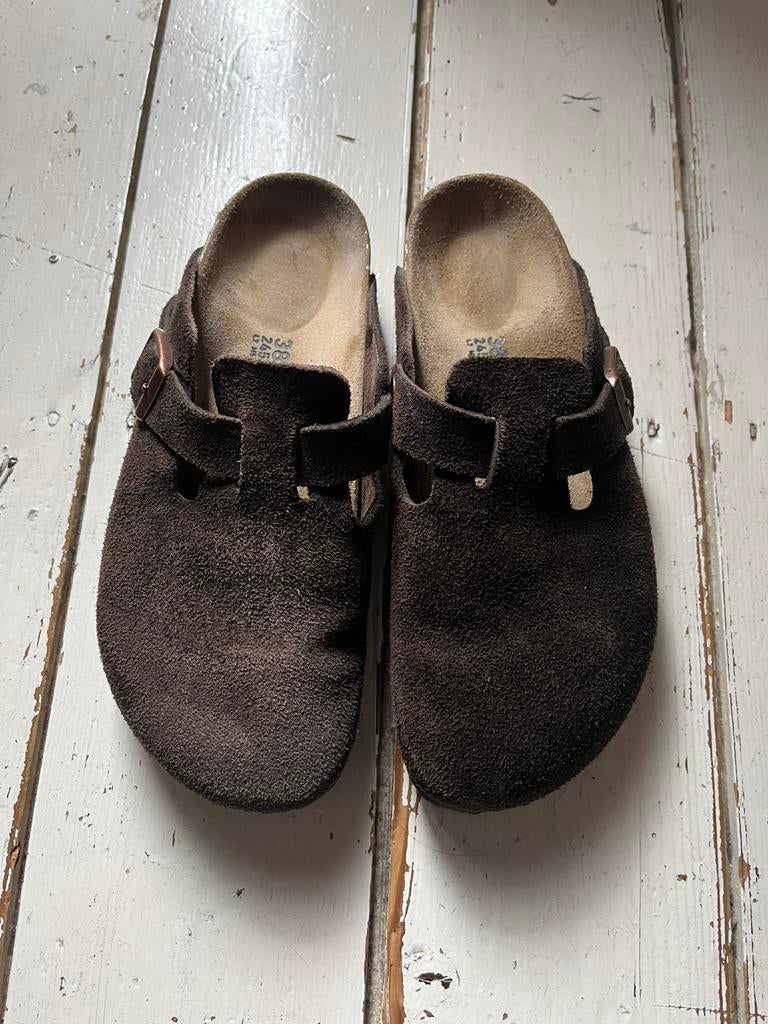 Birkenstock Boston Narrow Suède Mocha Clogs / Brown Slides, Kleding | Dames, Schoenen, Bruin, Zo goed als nieuw, Sandalen of Muiltjes