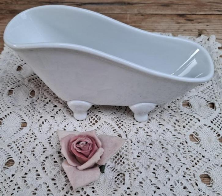 Klein porseleinen badje op pootjes, Royal houseware, Ophalen of Verzenden