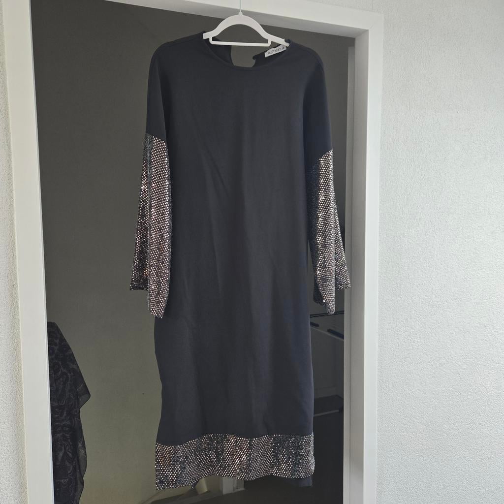 Zwarte jurk met koperkleurige pailletten, Maat 38/40 (M), Zwart, Ophalen of Verzenden, Zo goed als nieuw