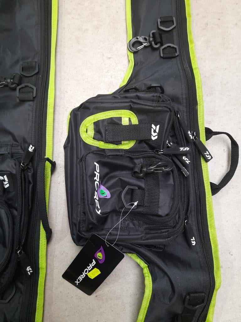 Partij van 16 Daiwa Prorex Foudralen Nieuw, Watersport en Boten, Hengelsport | Roofvissen, Duitsland, Nieuw, Ophalen of Verzenden