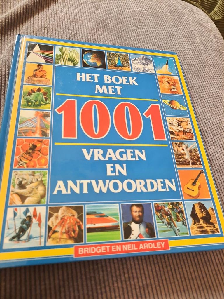 Het Boek met 1001 Vragen en Antwoorden - Algemene Kennis, Boeken, Gelezen, Ophalen of Verzenden, Los deel, Algemeen
