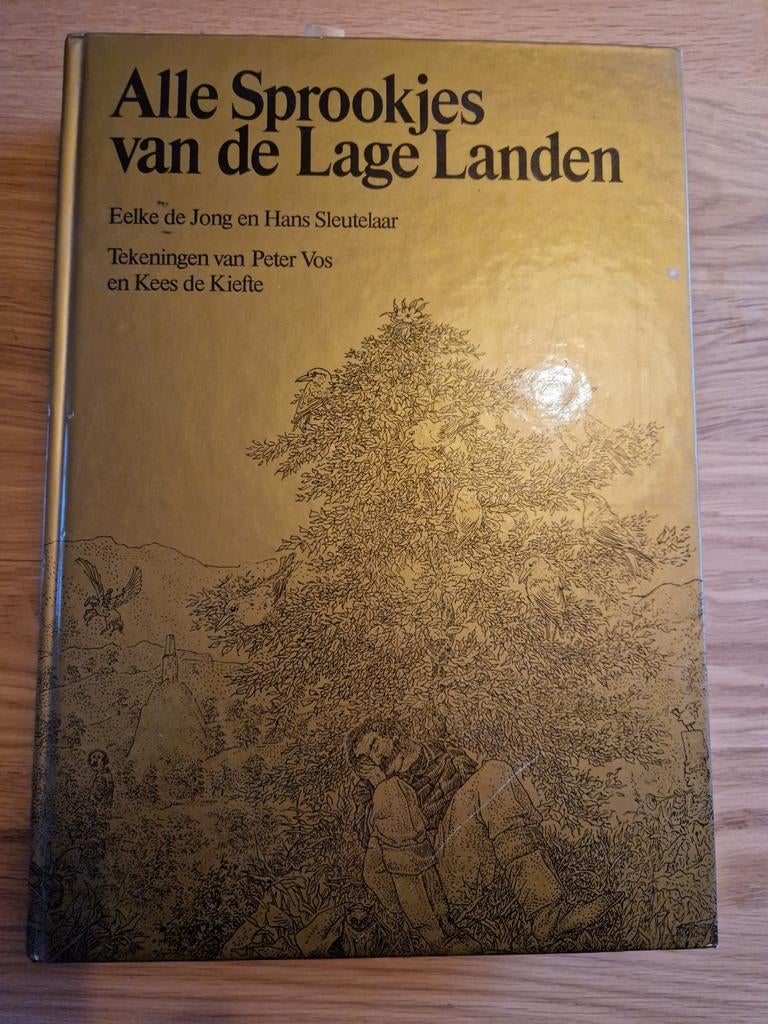 Alle sprookjes van de lage landen., Boeken, Ophalen of Verzenden