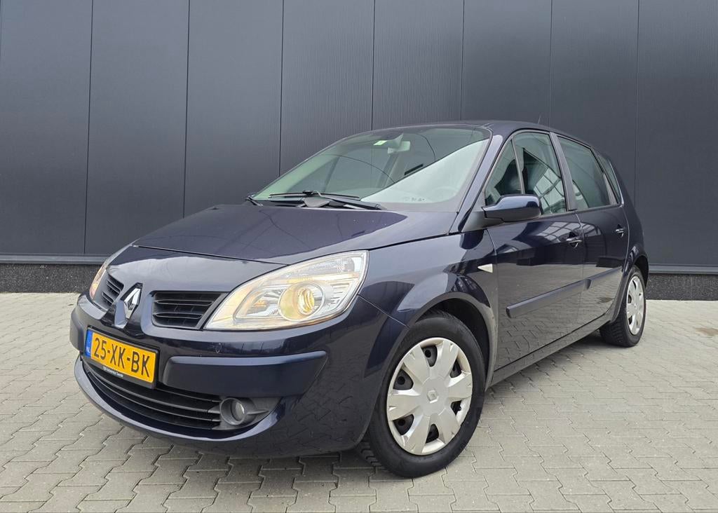 Renault Megane Scenic Nieuw Distributie/Apk/4 Nieuw Banden, Voorwielaandrijving, 1998 cc, Stof, 4 cilinders