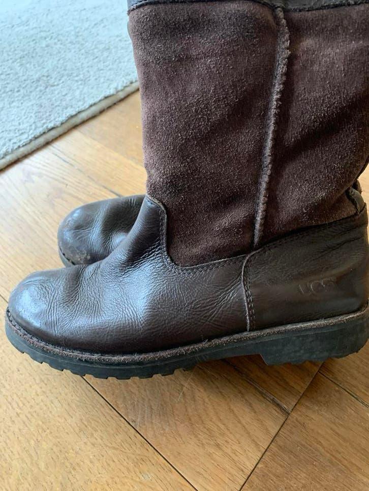 Ugg’s bruine leren laarzen - maat 32, Ophalen, Gebruikt, Jongen of Meisje, Laarzen