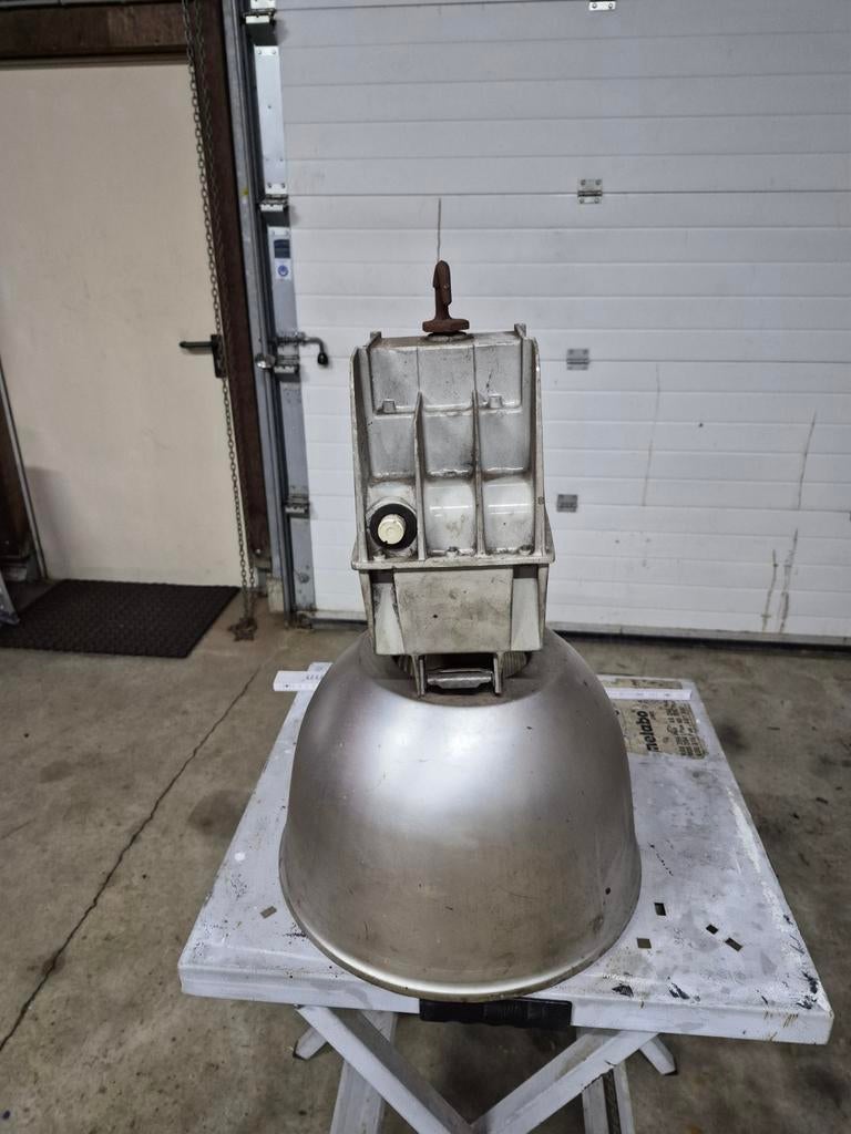 Fabriekslampen (5 stuks), Ophalen of Verzenden, Glas, 50 tot 75 cm