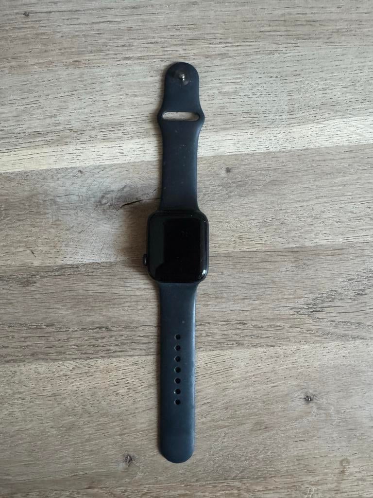 Apple Watch SE 2024 44 mm, Ophalen of Verzenden, Gebruikt, Zwart, IOS