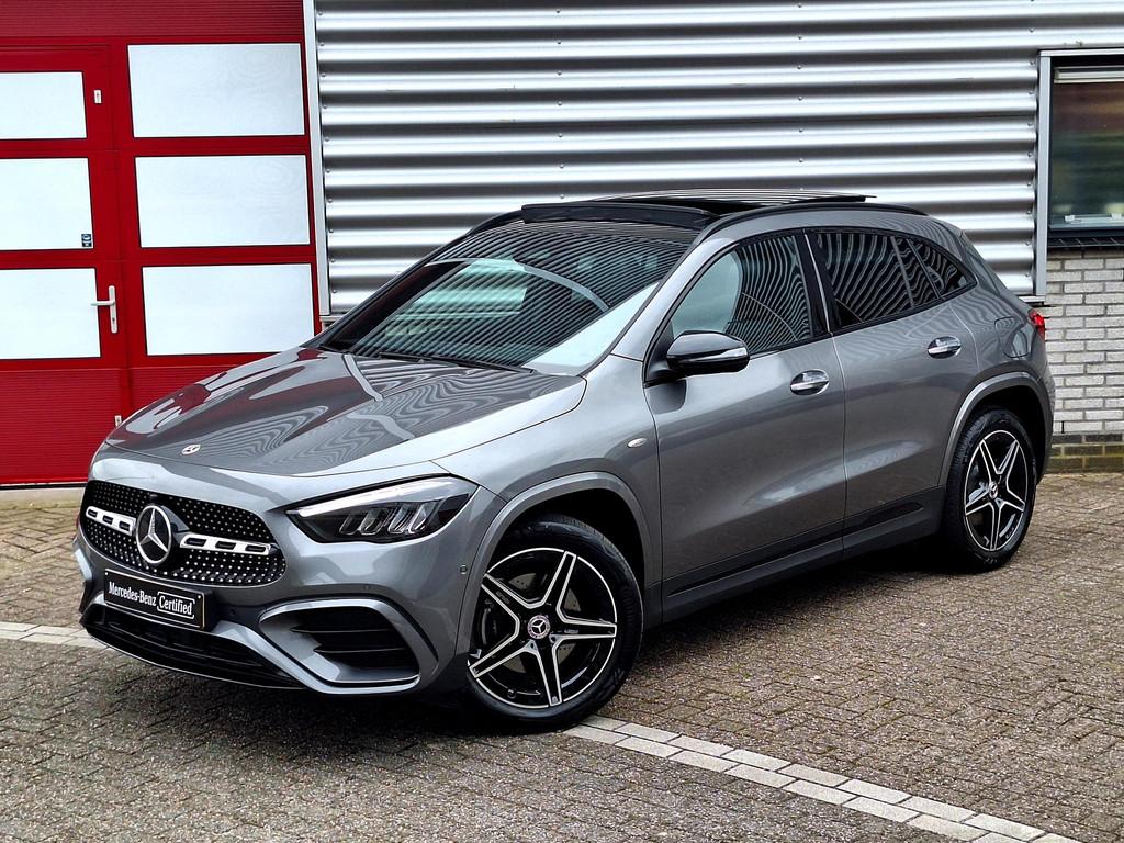 Mercedes-Benz GLA-klasse 250 e Business Solution AMG | Panor, 4 cilinders, 16 kWh, Adaptive Cruise Control, Bedrijf