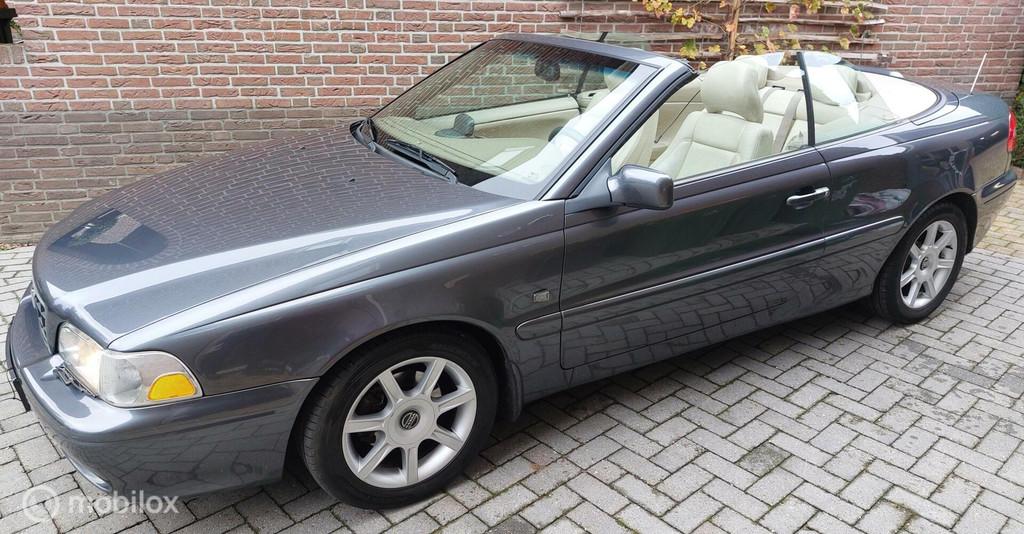 Volvo C70 Convertible 2.4T(APK 8-8-26/Leer!/Trekhaak!/200pk), C70, Gebruikt, Cabriolet, 4 stoelen