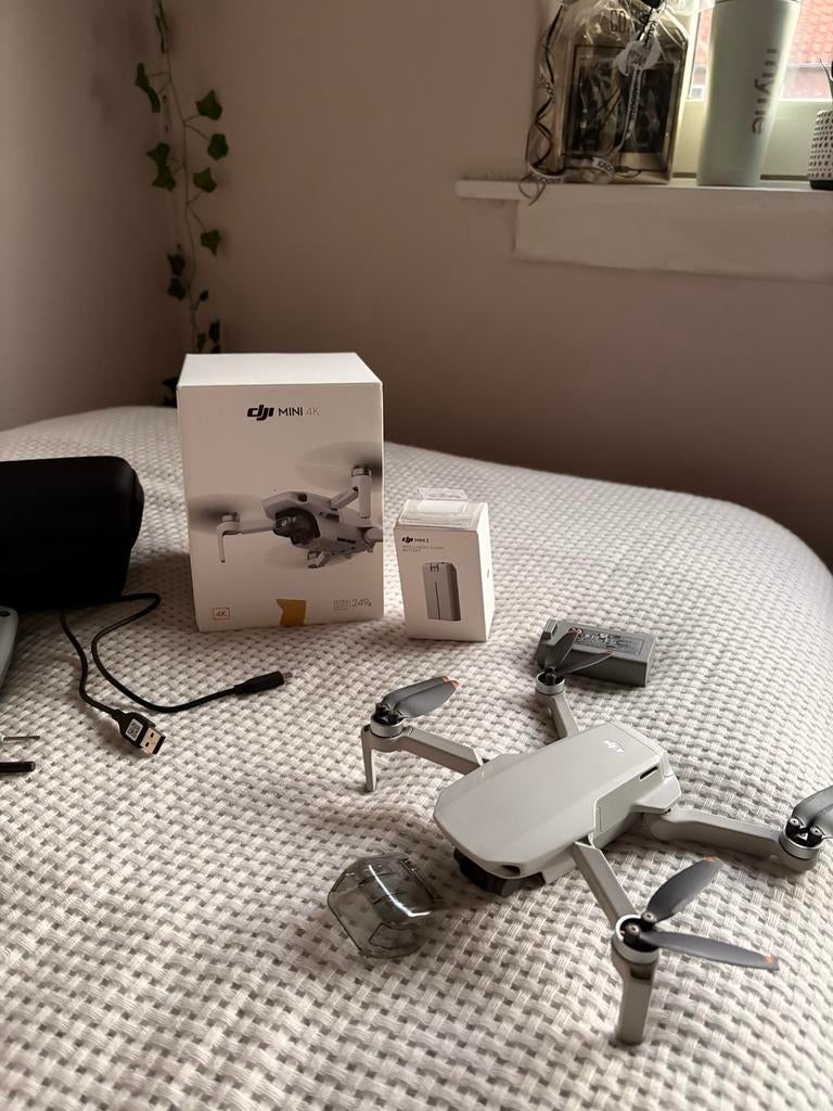 DJI Mini 4K drone met 2 accu's, Ophalen, Gebruikt, Cameradrone, Extra accu('s)