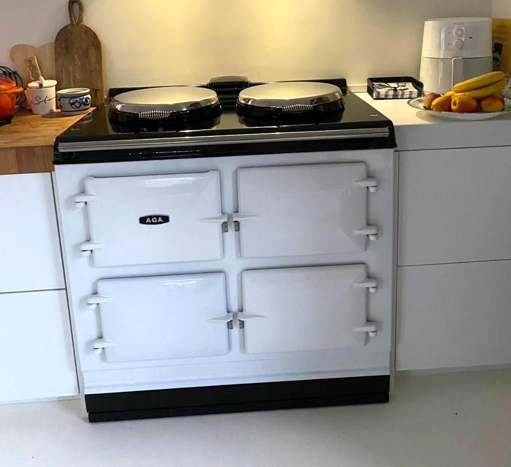 VERKOCHT witte AGA R7 3-Oven 2021. Via AGA Expert, Ophalen, 60 cm of meer, Zo goed als nieuw, Vrijstaand