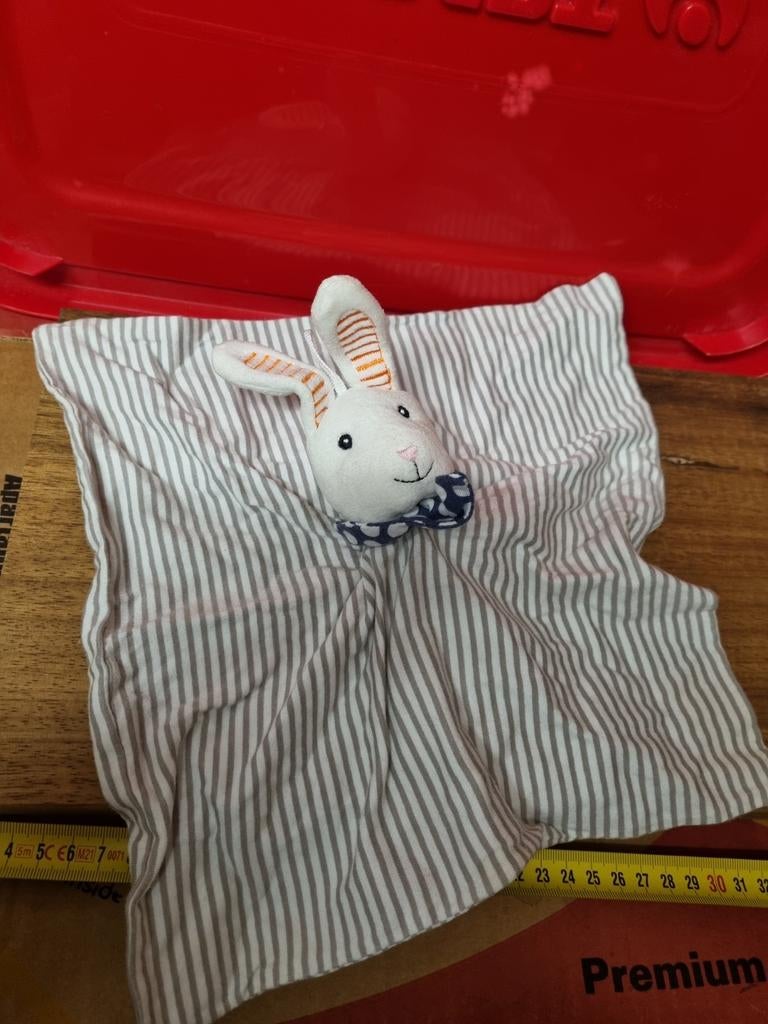 Ikea knuffel konijn doekje nr 25, Ophalen of Verzenden, Nieuw, Jongetje of Meisje