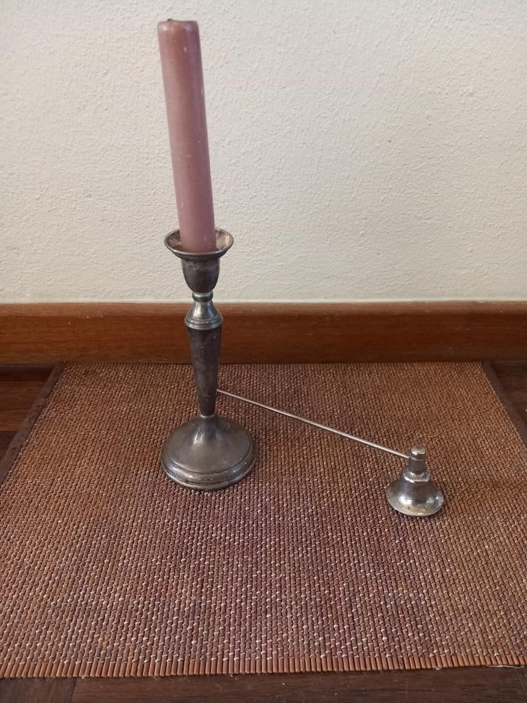 Verchroomde kandelaar 18cm plus, kaars dover 22cm geldrop, Antiek en Kunst, Ophalen of Verzenden, Zilver