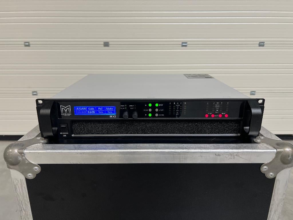 Martin Audio iKON iK42 Dante 4-channel amplifier (10x), Overige merken, Gebruikt, Overige typen, Ophalen of Verzenden