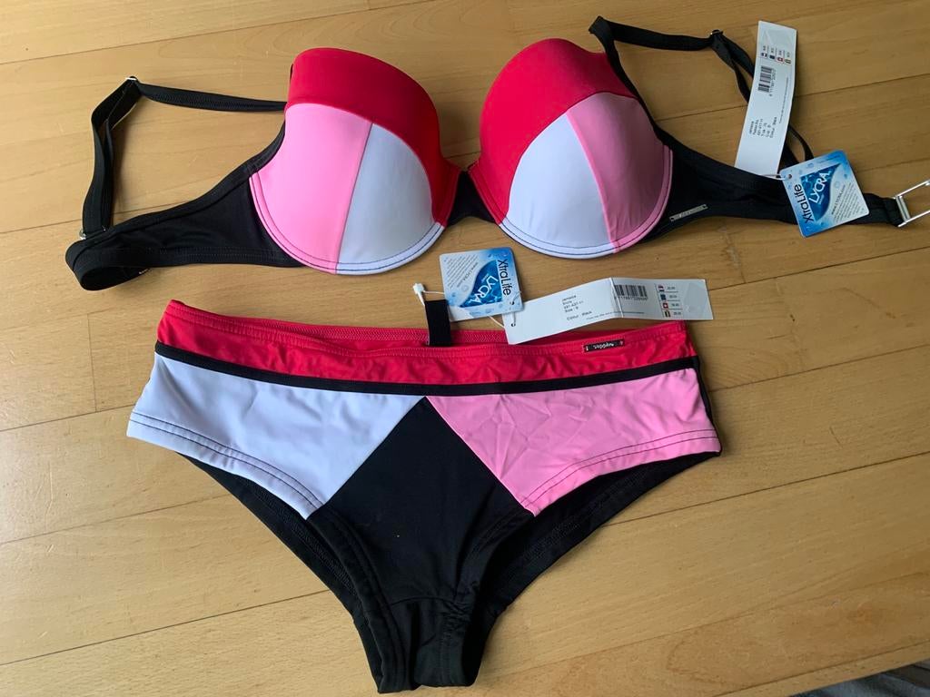 Nieuwe Sapph bikini, maat S, Kleding | Dames, Badmode en Zwemkleding, Ophalen of Verzenden, Nieuw, Overige kleuren, Bikini