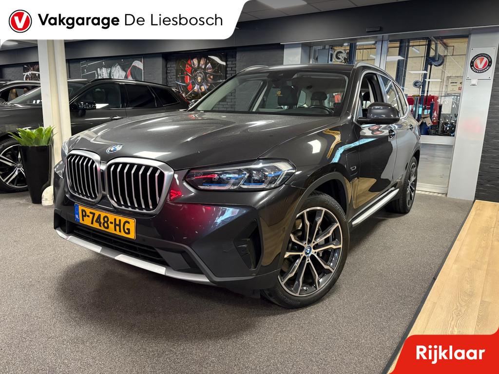 BMW X3 XDrive30e Business Edition Plus,leer,head up,camera,t, 1998 cc, Gebruikt, 2000 kg, Bedrijf