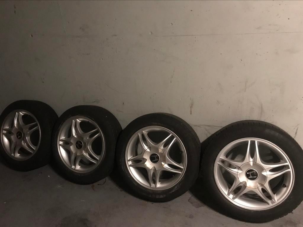 Honda velgen met allseason banden, Auto-onderdelen, Ophalen, Gebruikt, 15 inch, Banden en Velgen