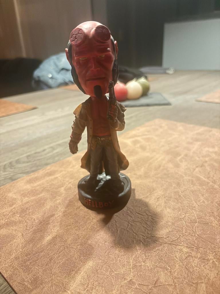 Hellboy Head knocker hollywood collectibles, Ophalen of Verzenden, Zo goed als nieuw