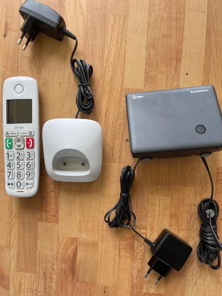 KPN DECT Basisstation en Dallas handset telefoon, Ophalen of Verzenden, Gebruikt, 1 handset