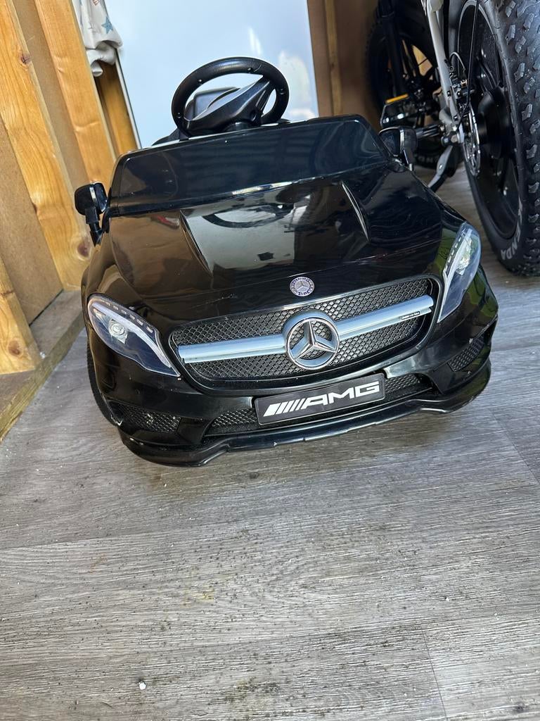 Elektrische kinderauto Mercedes GLA 45 AMG, Ophalen, Zo goed als nieuw