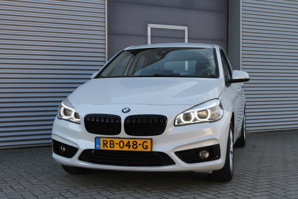 BMW 2 Serie Active Tourer 218i Corporate Lease Executive I A, 1345 kg, Gebruikt, Wit, Origineel Nederlands