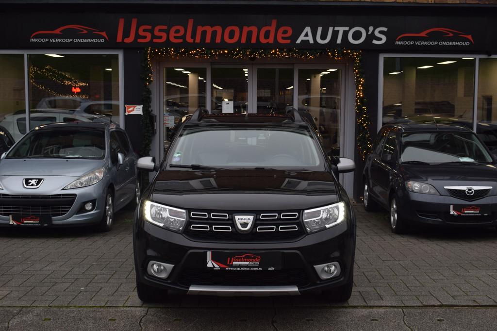 Dacia Sandero 0.9 TCe SL Stepway Navigatie Cruise PDC Airco, Voorwielaandrijving, 898 cc, Stof, Zwart