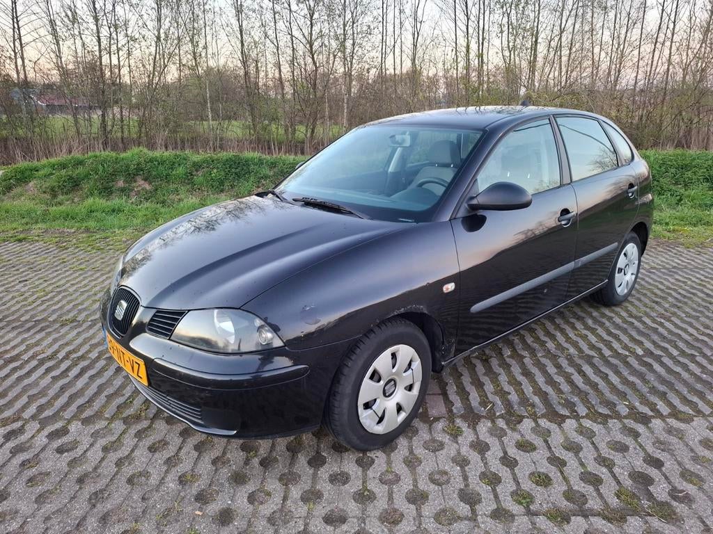 Seat Ibiza 1.4 16V 55KW 2004 Zwart, Voorwielaandrijving, Origineel Nederlands, Handgeschakeld, Grijs