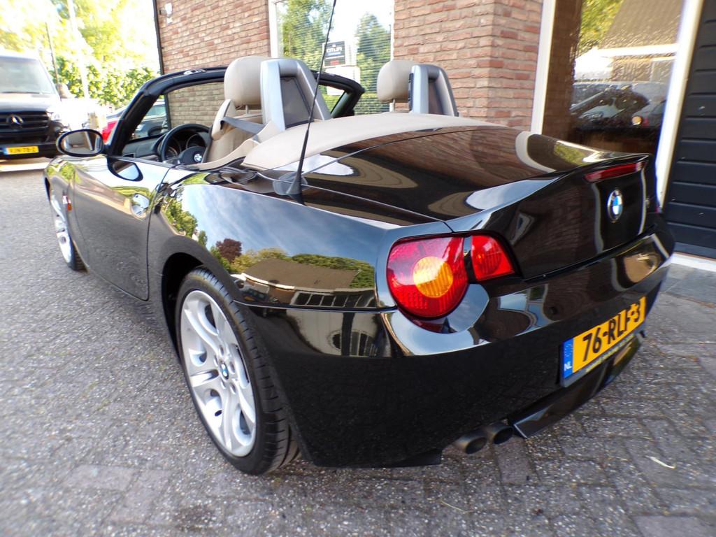 BMW Z4 Roadster 2.5i Leder / Airco / Stoelverwarming / Elect, Achterwielaandrijving, Gebruikt, Beige, Cabriolet