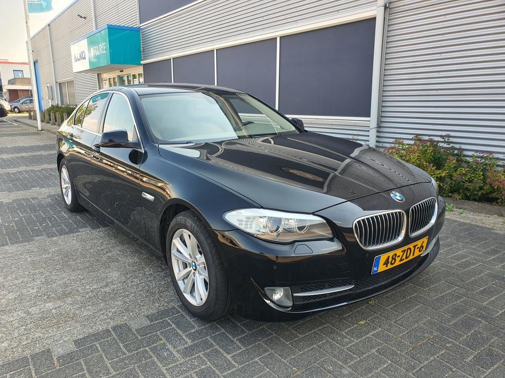 BMW 5-serie 520i High Executive Sedan Automaat Bj:2012 NAP!, Auto's, BMW, Automaat, Euro 5, Achterwielaandrijving, Gebruikt