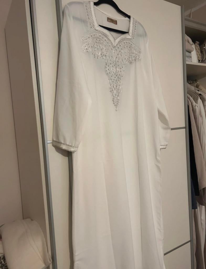 Dubai abaya, Wit, Ophalen of Verzenden, Zo goed als nieuw, Maat 36 (S)