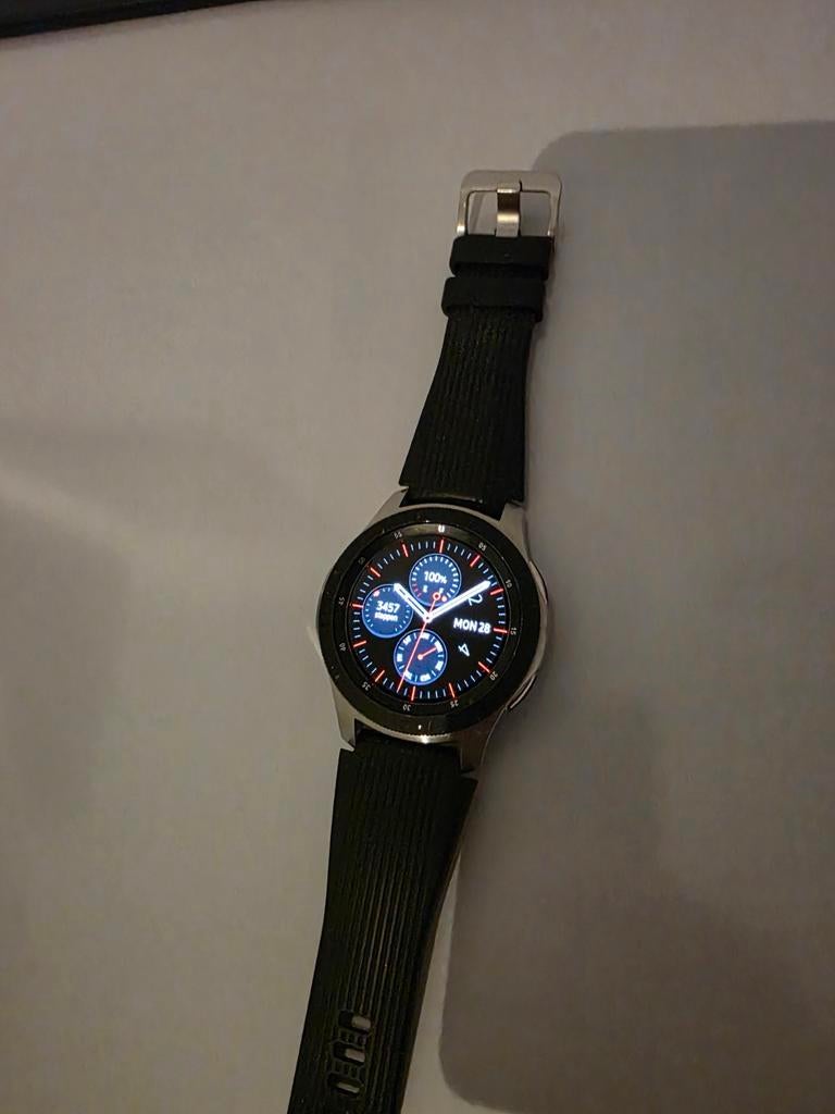 Samsung Galaxy Watch SM-R800, Gebruikt, Ophalen of Verzenden, Samsung, Waterdicht