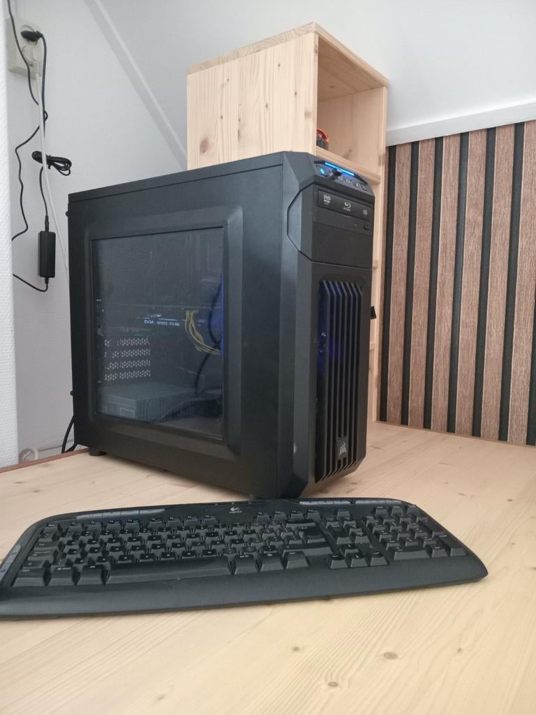 Desktop PC met Corsair behuizing, Ophalen of Verzenden
