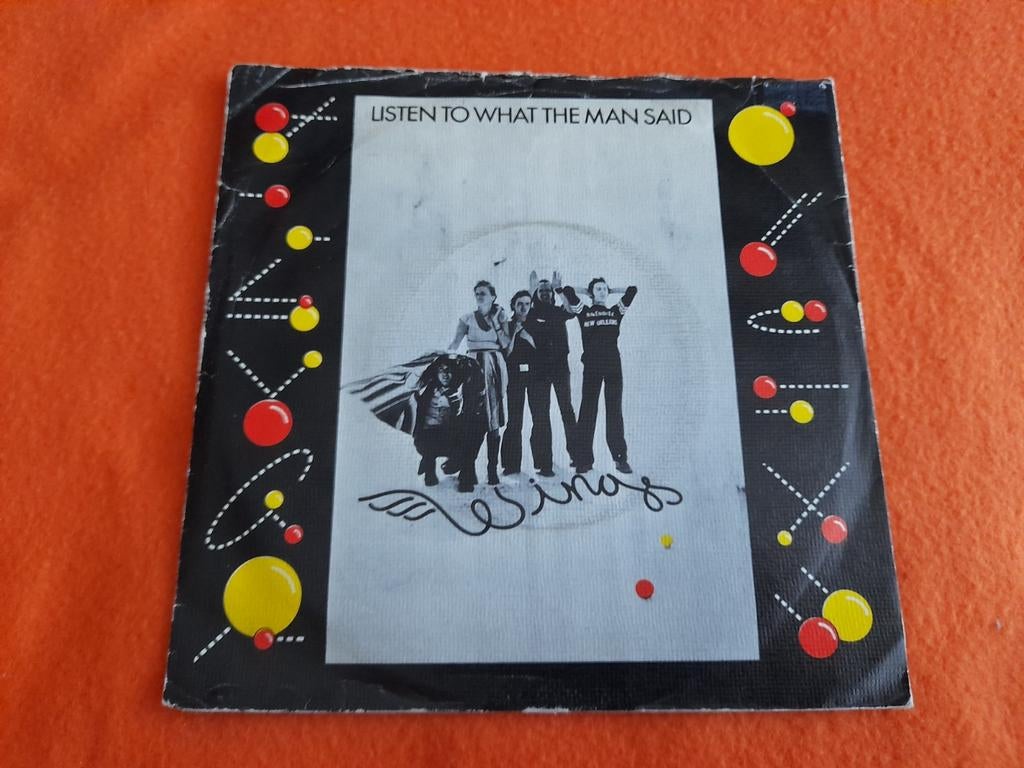 Wings (Paul McCartney) - Listen to what the man said (1975), Gebruikt, 7 inch, Single, Ophalen of Verzenden