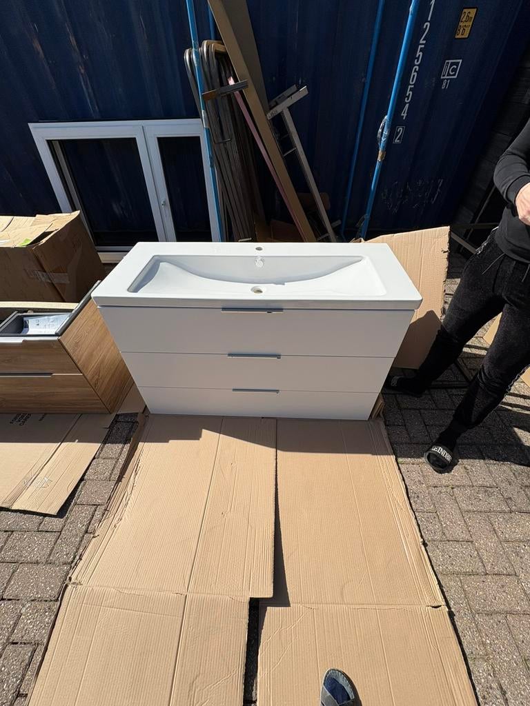 Dimitri badmeubel nieuw