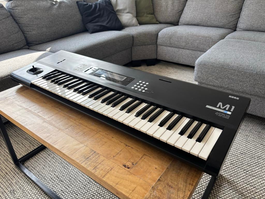 Korg M1 Synthesizer Workstation - Vintage Klassieker, Ophalen, Korg, Met midi-aansluiting, 61 toetsen