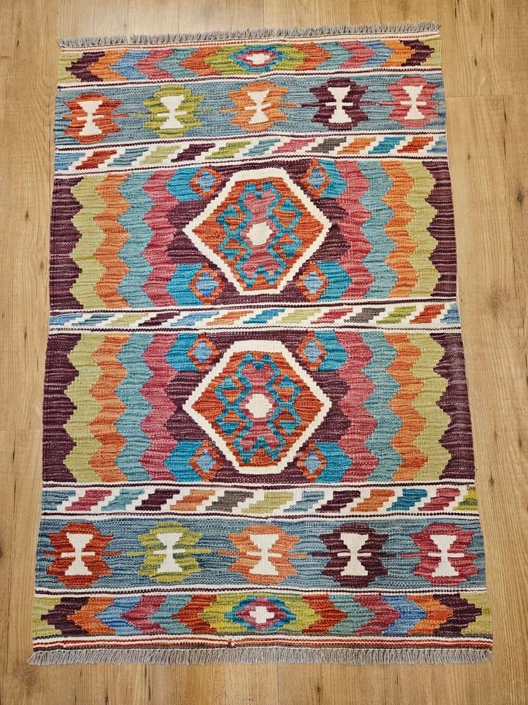 Handgeweven oosterse wollen kelim 126x85, Info@SlatsAntiek.nl, Crème, 100 tot 150 cm, Vof Slats Antiek