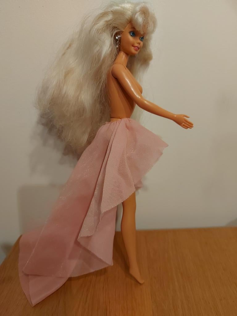 Barbie Party Pink rok 1987, Ophalen of Verzenden, Gebruikt, Kleertjes