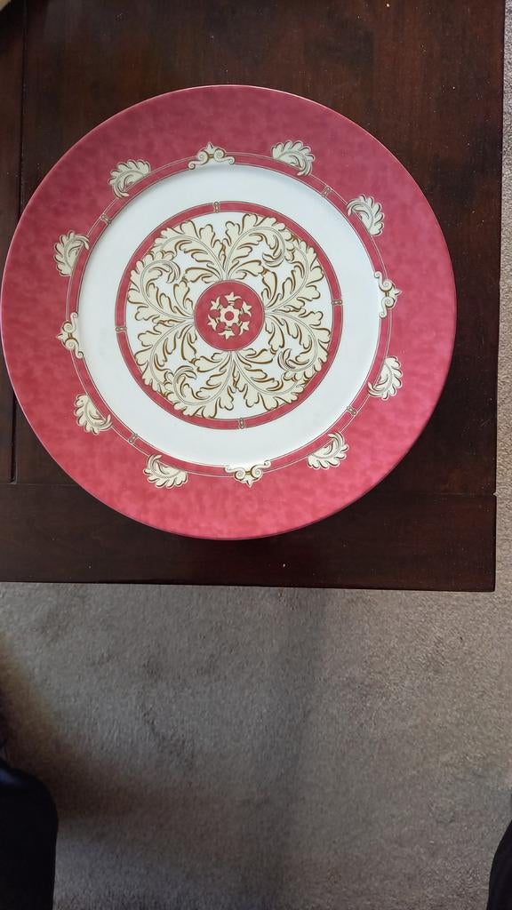 Christofle porcelain plate 32cm Ocëana rouge Aīda micro gold, Ophalen of Verzenden