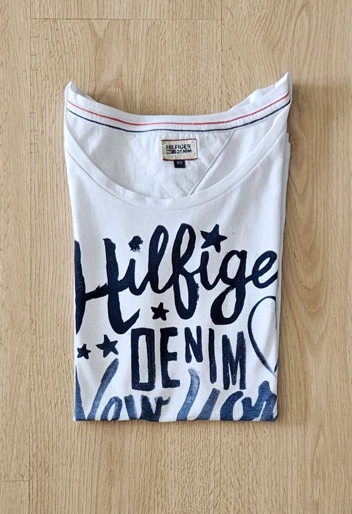 Tommy Hilfiger Shirt Mt XS, Wit, Ophalen of Verzenden, Zo goed als nieuw, Korte mouw