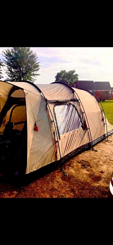 Robens scenic 500 tunneltent, Ophalen, Zo goed als nieuw