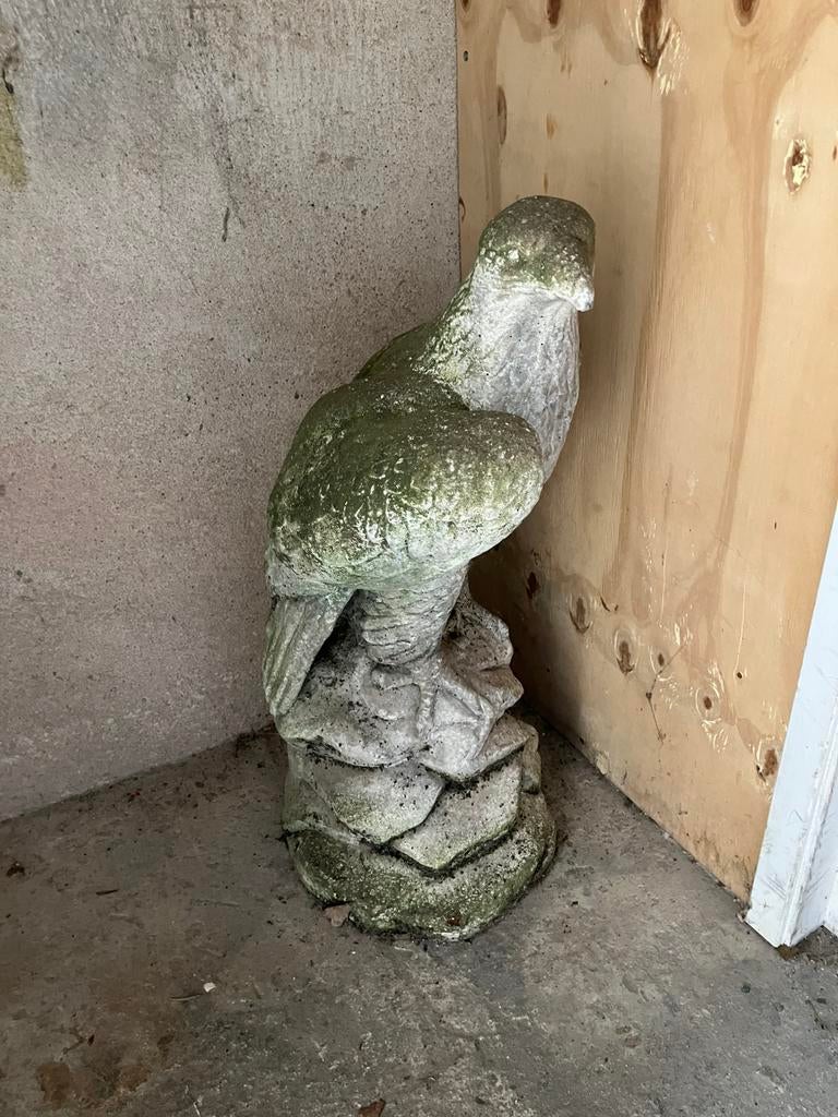 Roofvogel Adelaar ( beton) 60 cm hoog, Ophalen of Verzenden, Zo goed als nieuw