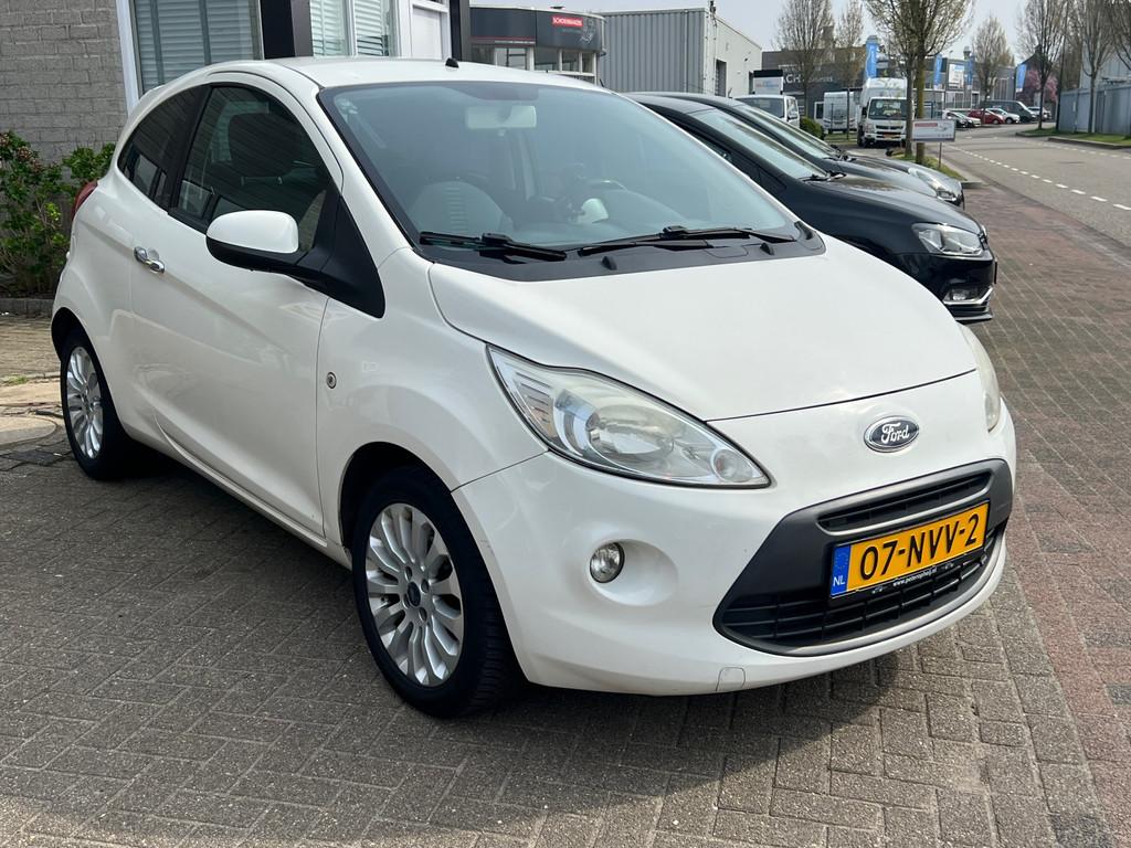 Ford Ka 1.2 Titanium X start/stop *Airco*LM velgen*, Voorwielaandrijving, Euro 5, Stof, Gebruikt