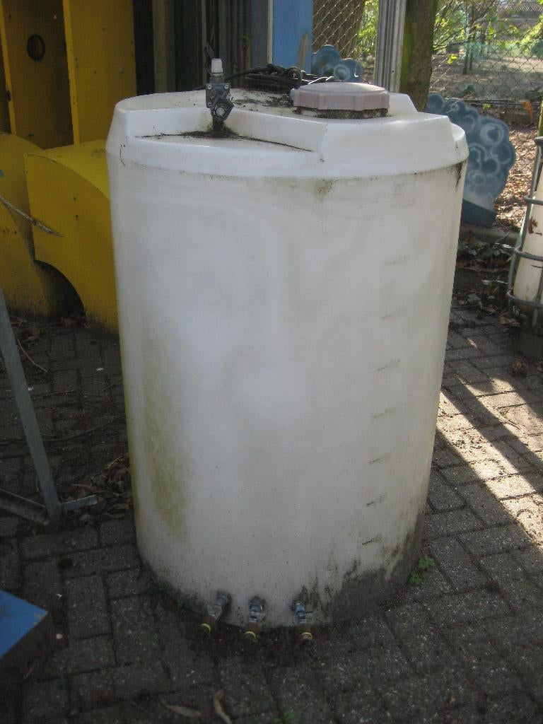 kunststof WATERTANK buffervat ca 500 liter, 150 liter of meer, Ophalen, Gebruikt, Kunststof
