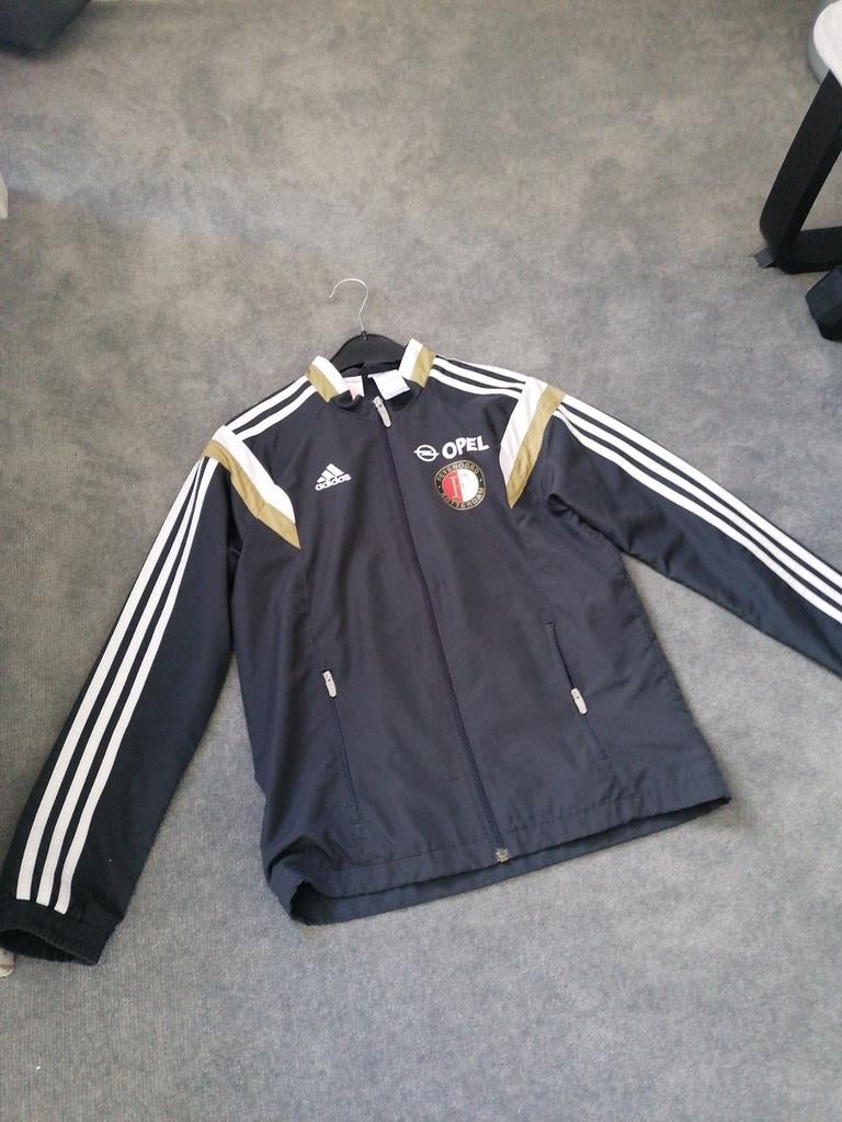 Trainingsjasje Feyenoord - Maat 152, Zwart, Overige maten, Ophalen of Verzenden, Zo goed als nieuw